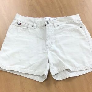 VTG Tommy Hilfiger High Waisted Khaki Shorts